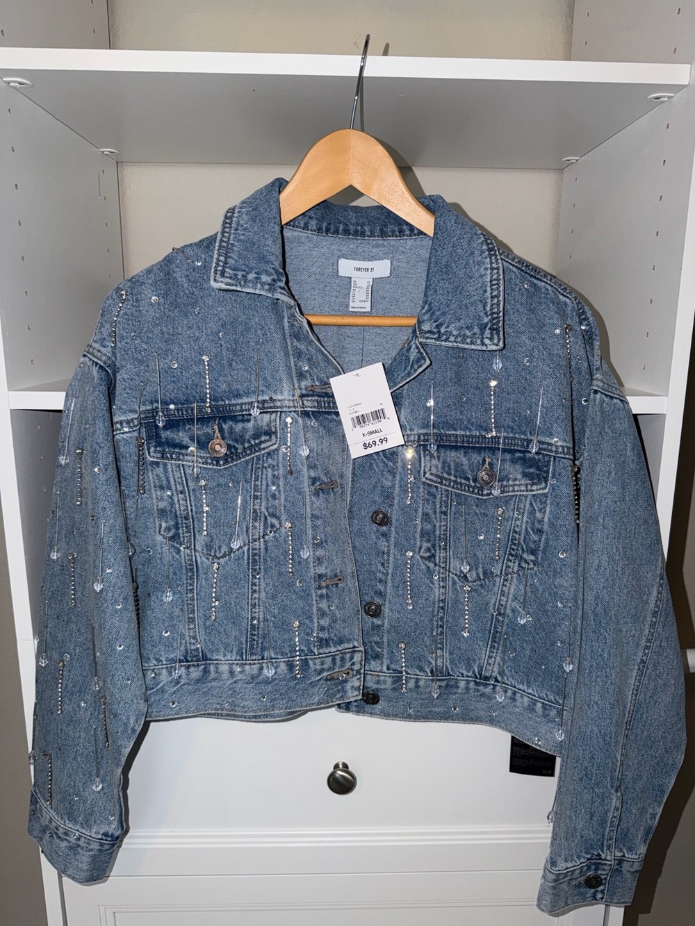 (Women’s: XS) Forever 21 Light Blue Denim Cropped Jacket with Rhinestone Details
